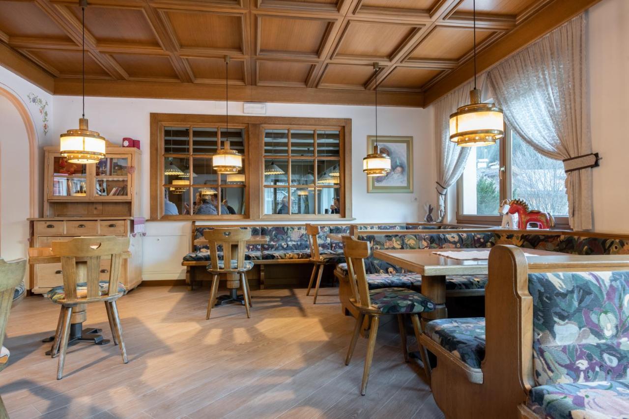 Albergo Contrin Campitello di Fassa Exterior foto